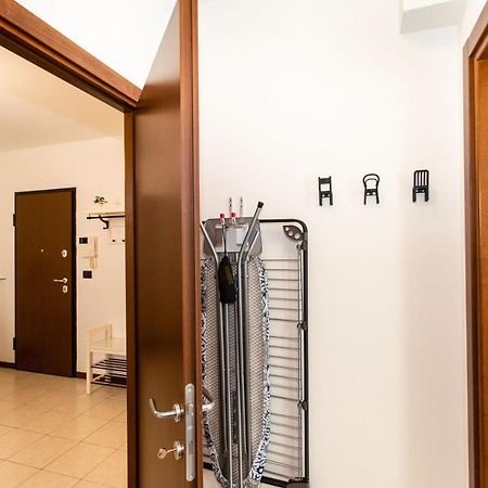 Come Casa Like Home Apartment With Parking Torino Kültér fotó