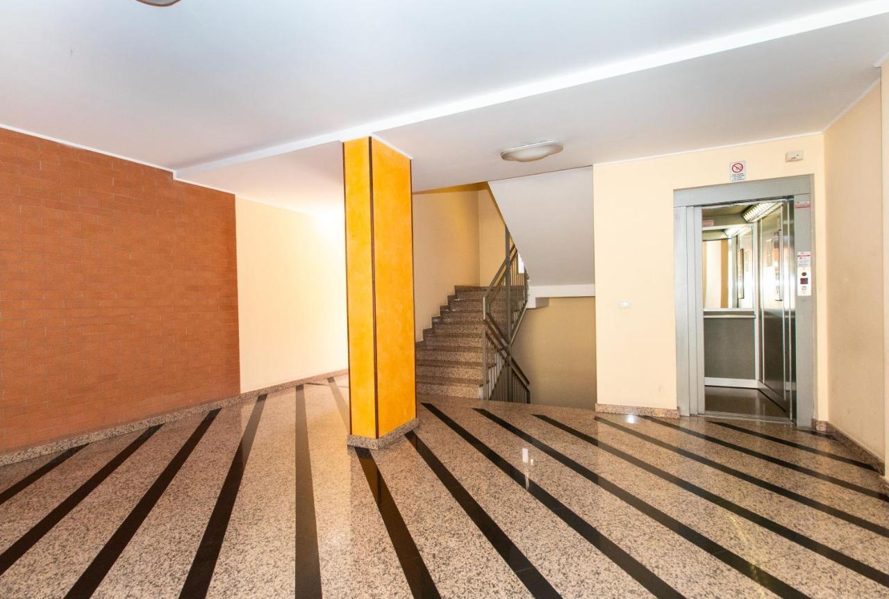 Come Casa Like Home Apartment With Parking Torino Kültér fotó