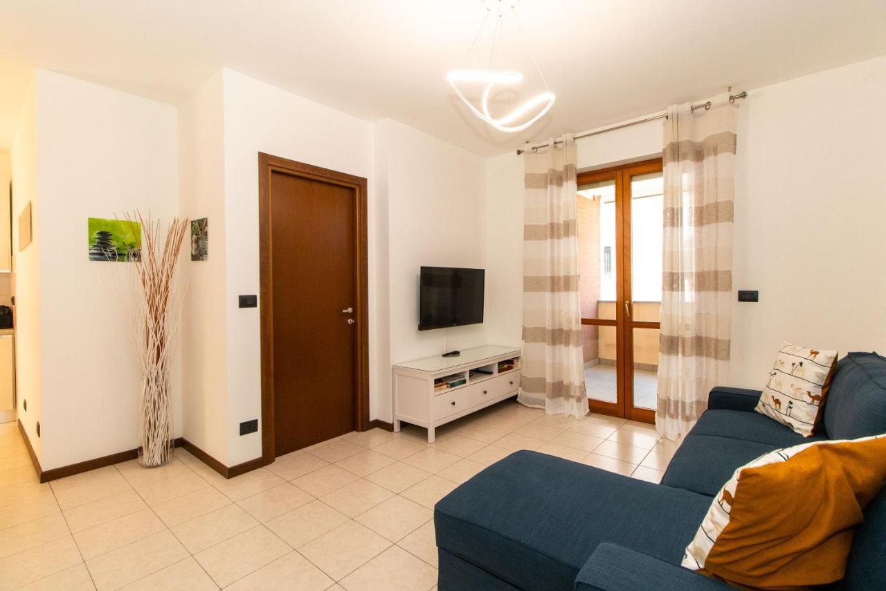 Come Casa Like Home Apartment With Parking Torino Kültér fotó